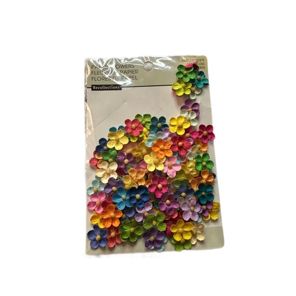 Recollections Bright Multicolored Mini Paper Flower Embellishments - Picture 3 of 3